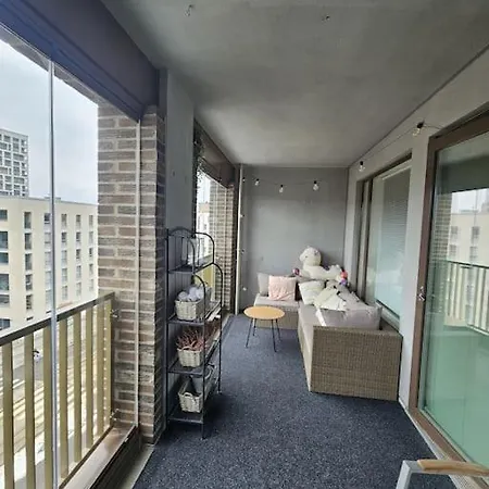Appartement Ilmastoitu 4 Makuuhuoneen Asunto Kantakaupungissa *