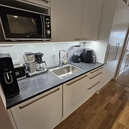 Ilmastoitu 4 Makuuhuoneen Asunto Kantakaupungissa Appartement